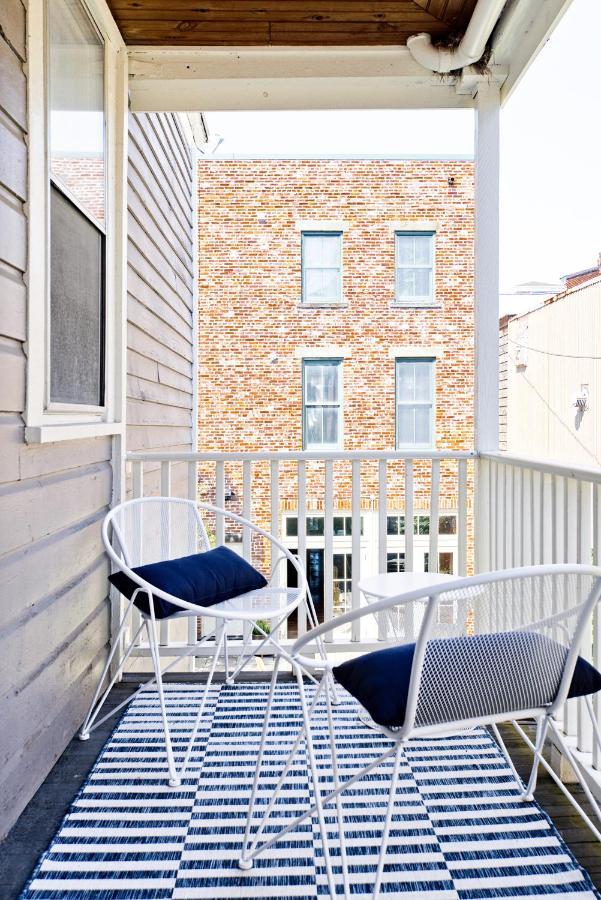 Nautical Nest Hudson Hotel ภายนอก รูปภาพ